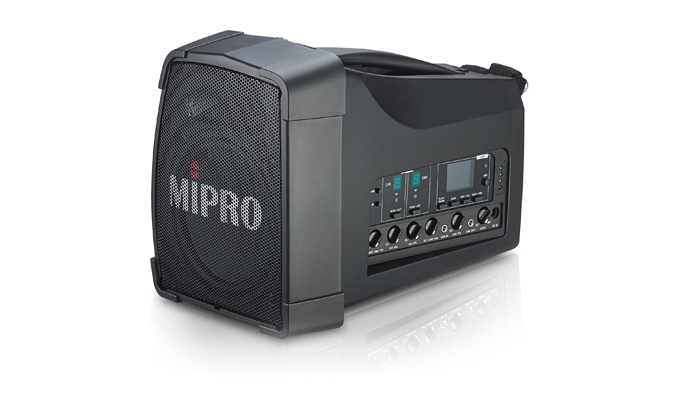 MIPRO MA-200D評測：擴音、唱歌、聽音樂兼修的全能機種